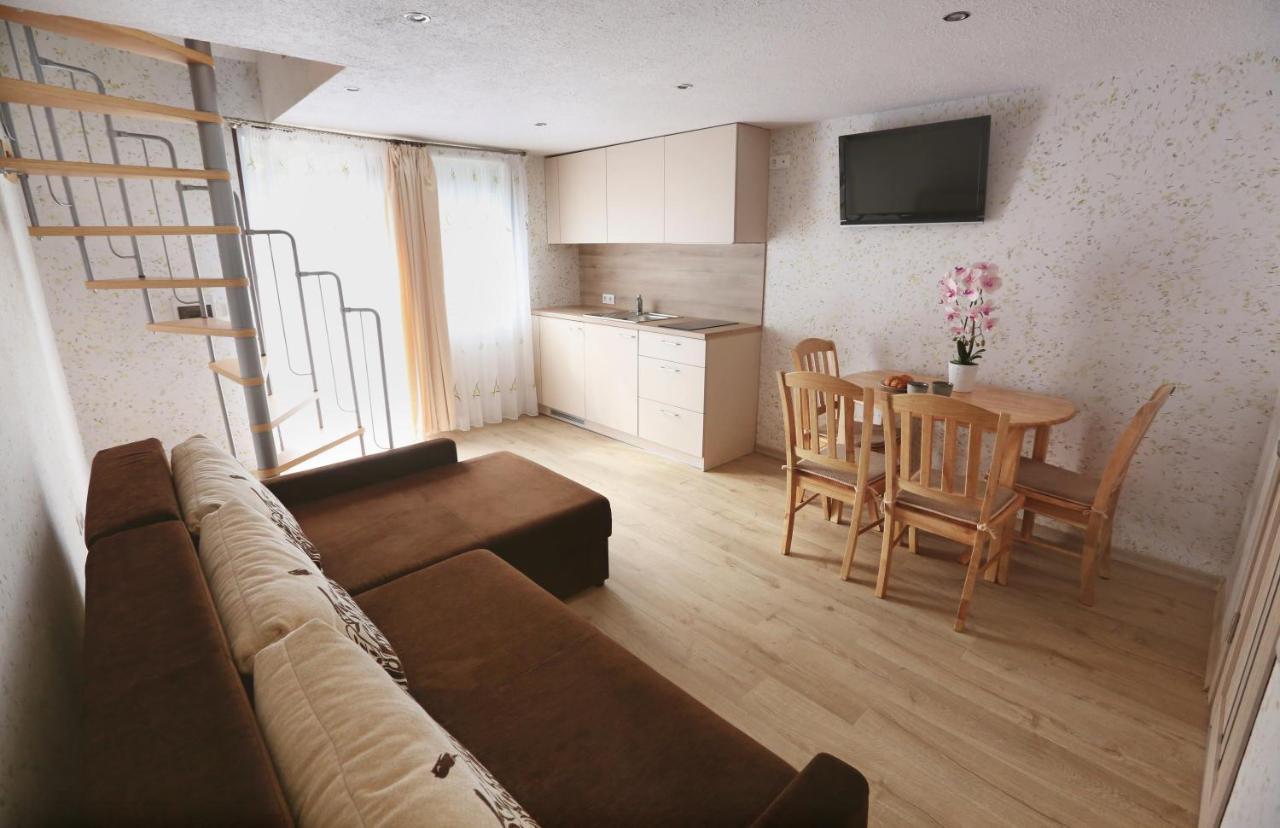 3 Kambariu Butas Ir Kotedzas Apartment Nida Ngoại thất bức ảnh